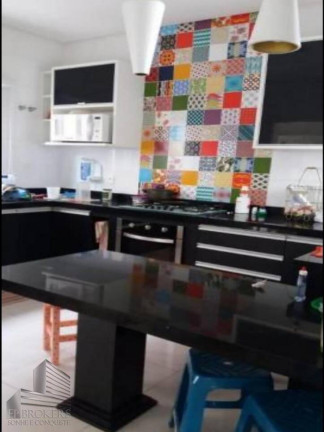 Imagem Casa de Condomínio com 3 Quartos à Venda, 216 m² em Iporanga - Sorocaba