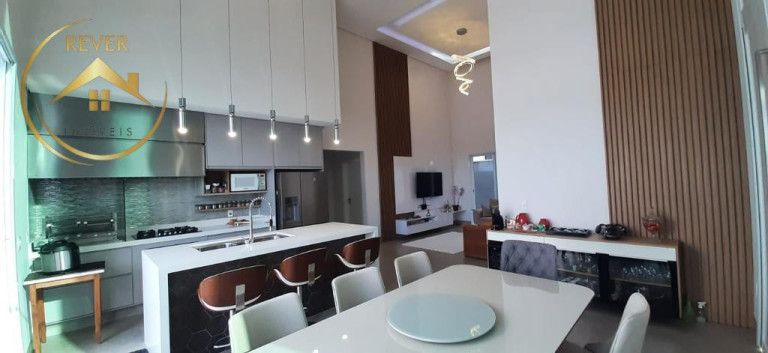 Imagem Sobrado com 3 Quartos à Venda, 180 m² em Roncáglia - Valinhos Imagem Sobrado com 3 Quartos à Venda, 180 m² em Roncáglia - Valinhos