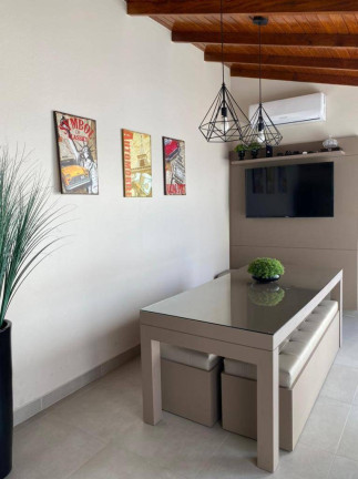 Imagem Casa com 2 Quartos à Venda,  em Tijucas