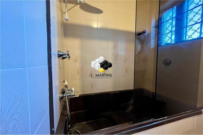 Imagem Casa com 3 Quartos à Venda, 300 m² em Jardim Carvalho - Porto Alegre Imagem Casa com 3 Quartos à Venda, 300 m² em Jardim Carvalho - Porto Alegre