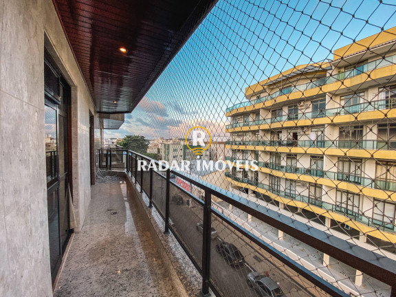 Imagem Apartamento com 3 Quartos à Venda, 140 m² em Centro - Cabo Frio