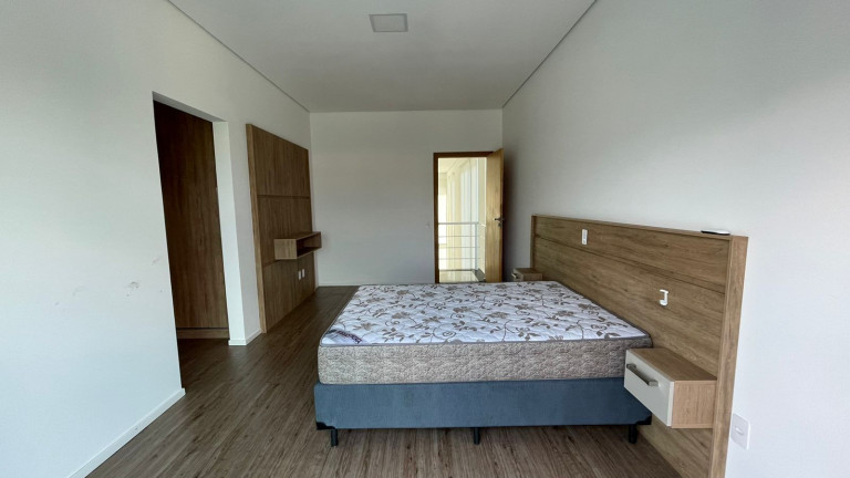 Imagem Casa com 5 Quartos à Venda ou Locação, 400 m² em Condomínio Residencial Campos Do Conde - Bragança Paulista Imagem Casa com 5 Quartos à Venda ou Locação, 400 m² em Condomínio Residencial Campos Do Conde - Bragança Paulista