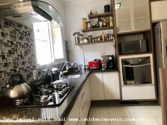 Imagem Casa com 3 Quartos à Venda, 120 m² em Jardim Sabará - São Paulo