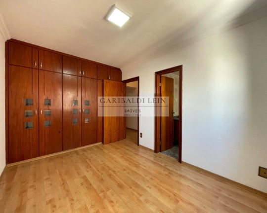 Imagem Imóvel com 3 Quartos à Venda, 215 m² em Cambuí - Campinas