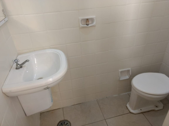 Imagem Casa com 5 Quartos à Venda, 200 m² em Vila Gumercindo - São Paulo Imagem Casa com 5 Quartos à Venda, 200 m² em Vila Gumercindo - São Paulo