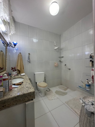 Imagem Casa com 3 Quartos à Venda, 240 m² em Pituba - Salvador Imagem Casa com 3 Quartos à Venda, 240 m² em Pituba - Salvador