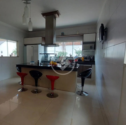 Imagem Casa com 4 Quartos à Venda, 211 m² em Jardim América - Goiânia Imagem Casa com 4 Quartos à Venda, 211 m² em Jardim América - Goiânia