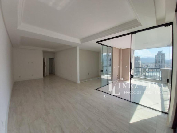 Imagem Apartamento com 3 Quartos à Venda, 127 m² em Meia Praia - Itapema Imagem Apartamento com 3 Quartos à Venda, 127 m² em Meia Praia - Itapema