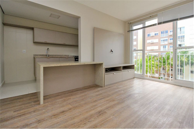 Imóvel com 2 Quartos à Venda,  em Vila Nova - Porto Alegre