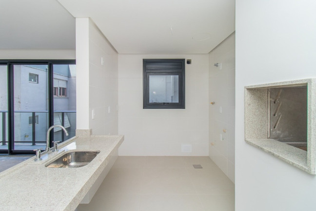 Imagem Apartamento com 2 Quartos à Venda, 75 m² em Menino Deus - Porto Alegre