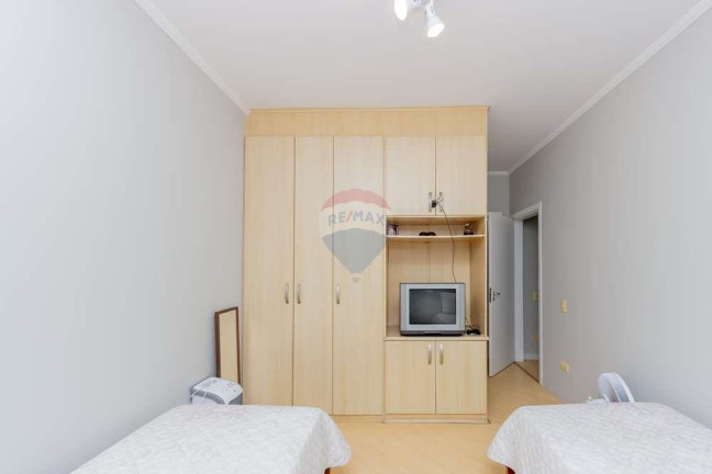 Imagem Casa com 3 Quartos à Venda, 222 m² em Jardim Prudência - São Paulo Imagem Casa com 3 Quartos à Venda, 222 m² em Jardim Prudência - São Paulo