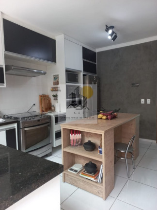 Imagem Casa com 3 Quartos à Venda, 200 m² em Parque São Domingos - São Paulo