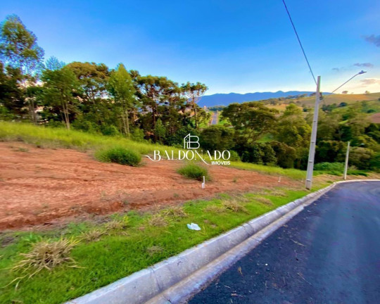 Imagem Terreno à Venda, 200 m² em Centro - Extrema Imagem Terreno à Venda, 200 m² em Centro - Extrema