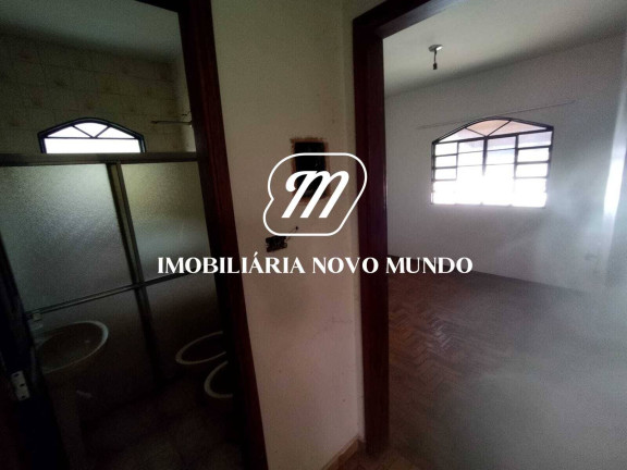 Imagem Casa com 2 Quartos à Venda, 400 m² em Umuarama - Uberlândia