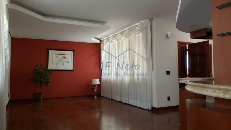 Imagem Casa com 4 Quartos à Venda, 1.320 m² em Centro - Pirassununga