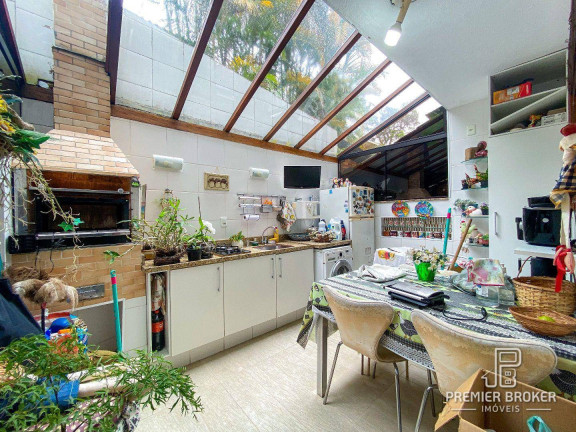Imagem Casa com 2 Quartos à Venda, 80 m² em Pimenteiras - Teresópolis Imagem Casa com 2 Quartos à Venda, 80 m² em Pimenteiras - Teresópolis