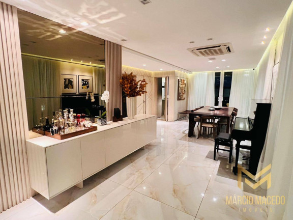 Imagem Casa com 4 Quartos à Venda, 620 m² em De Lourdes - Fortaleza