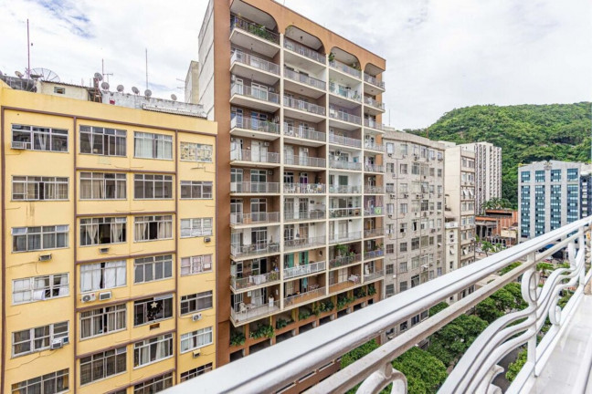 Imagem Imóvel com 3 Quartos à Venda, 116 m² em Copacabana - Rio De Janeiro Imagem Imóvel com 3 Quartos à Venda, 116 m² em Copacabana - Rio De Janeiro