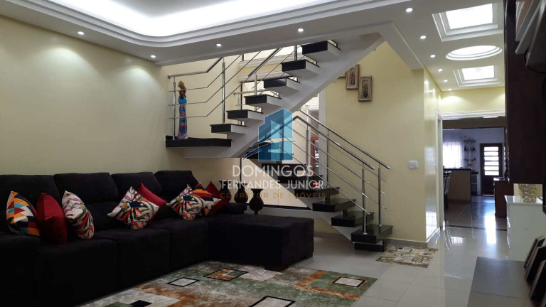 Imagem Casa com 3 Quartos à Venda, 190 m² em Vila Carmosina - São Paulo Imagem Casa com 3 Quartos à Venda, 190 m² em Vila Carmosina - São Paulo