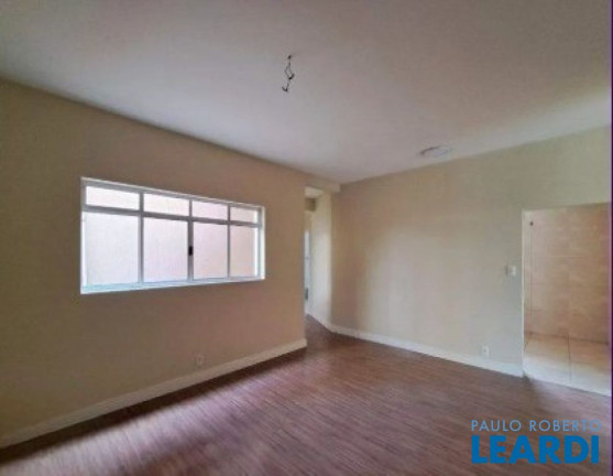 Imagem Casa com 4 Quartos à Venda, 236 m² em Vila Boa Vista - Santo André Imagem Casa com 4 Quartos à Venda, 236 m² em Vila Boa Vista - Santo André