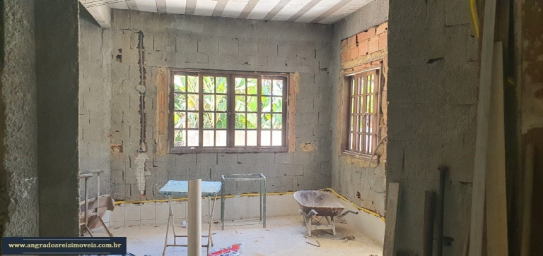 Imagem Casa com 1 Quarto à Venda, 65 m² em Coroa Grande - Itaguaí Imagem Casa com 1 Quarto à Venda, 65 m² em Coroa Grande - Itaguaí