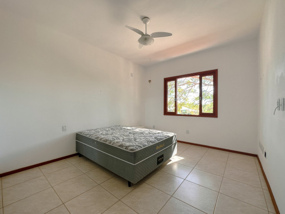 Imagem Casa com 4 Quartos à Venda, 244 m² em Ingleses Do Rio Vermelho - Florianópolis Imagem Casa com 4 Quartos à Venda, 244 m² em Ingleses Do Rio Vermelho - Florianópolis