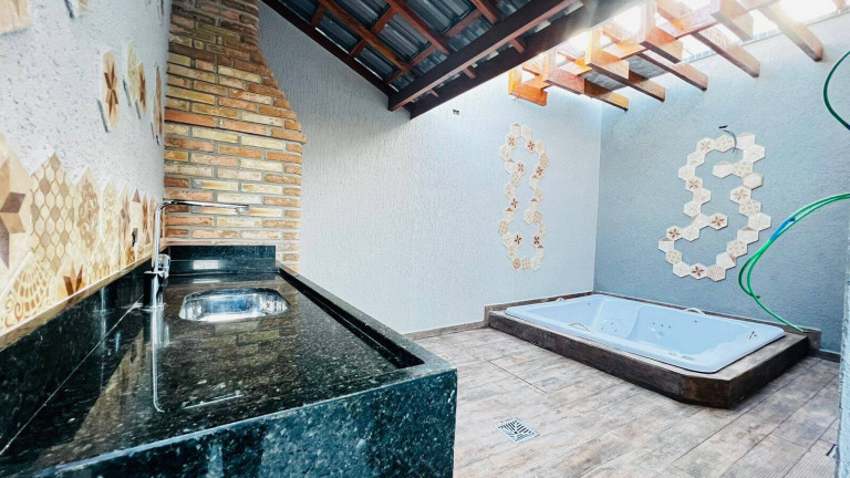 Casa com 3 Quartos à Venda, 115 m² em Vila Mar - Praia Grande