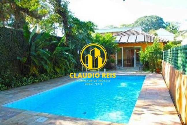 Imagem Casa de Condomínio com 4 Quartos à Venda, 366 m² em Santo Amaro - São Paulo Imagem Casa de Condomínio com 4 Quartos à Venda, 366 m² em Santo Amaro - São Paulo