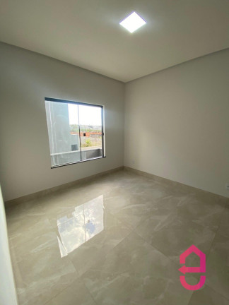 Imagem Sobrado com 3 Quartos à Venda, 240 m² em Setor Faiçalville - Goiânia
