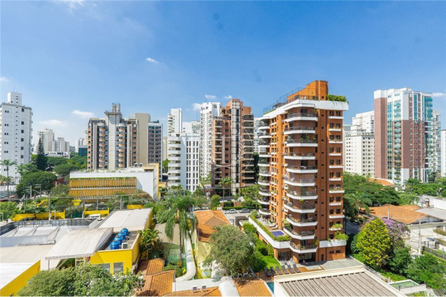 Imagem Apartamento com 3 Quartos à Venda, 200 m² em Campo Belo - São Paulo