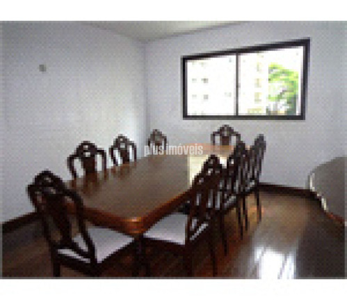 Imagem Apartamento com 3 Quartos à Venda, 267 m² em Itaim Bibi - São Paulo Imagem Apartamento com 3 Quartos à Venda, 267 m² em Itaim Bibi - São Paulo