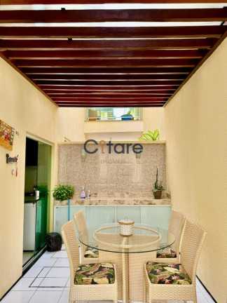 Imagem Casa de Condomínio com 3 Quartos à Venda,  em Lagoa Redonda - Fortaleza