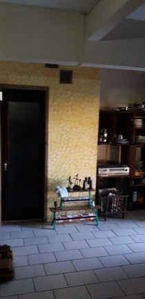 Imagem Casa com 4 Quartos à Venda, 194 m² em América - Joinville Imagem Casa com 4 Quartos à Venda, 194 m² em América - Joinville