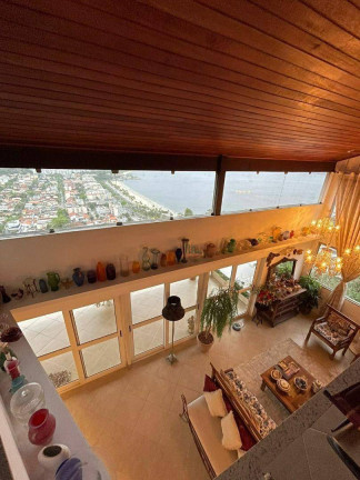 Imagem Casa com 4 Quartos à Venda, 300 m² em São Francisco - Niterói Imagem Casa com 4 Quartos à Venda, 300 m² em São Francisco - Niterói