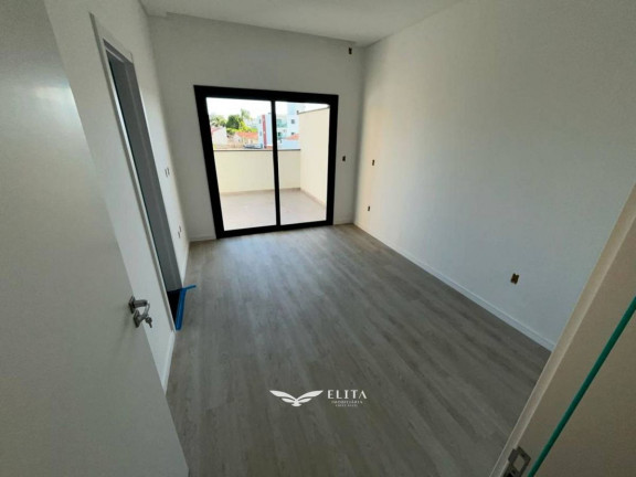 Imagem Sobrado com 3 Quartos à Venda, 157 m² em Centro - Barra Velha