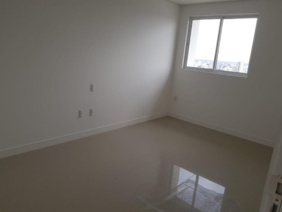 Imagem Imóvel com 2 Quartos à Venda, 72 m² em Centro - Itajaí