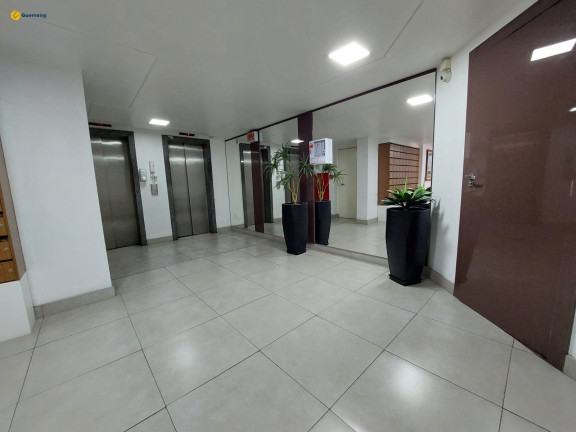 Imagem Sala Comercial à Venda, 40 m² em Centro - Florianópolis Imagem Sala Comercial à Venda, 40 m² em Centro - Florianópolis