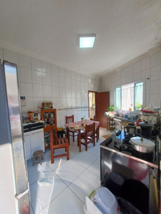 Imagem Casa com 2 Quartos à Venda, 138 m² em Maracanã - Praia Grande