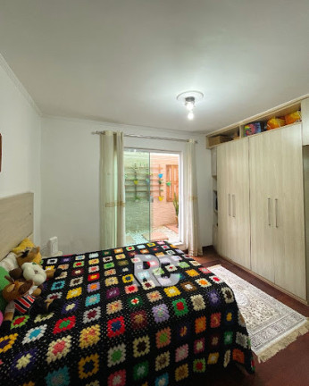 Imagem Casa com 3 Quartos à Venda, 260 m² em Condomínio Arujá 5 - Arujá Imagem Casa com 3 Quartos à Venda, 260 m² em Condomínio Arujá 5 - Arujá