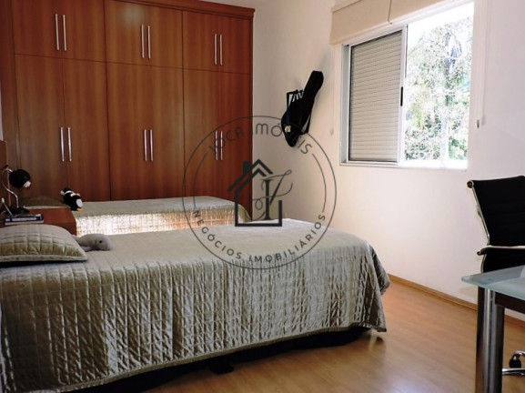 Imagem Casa de Condomínio com 5 Quartos à Venda, 5 m² em Chácara De La Rocca - Carapicuíba