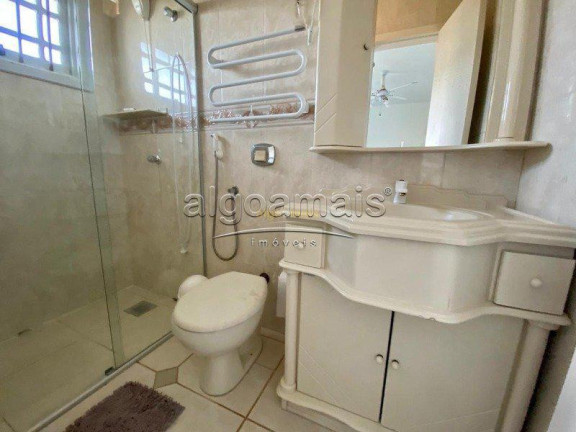 Imagem Casa com 4 Quartos à Venda, 217 m² em Centro - Xangri-lá
