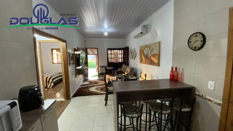 Imagem Casa com 3 Quartos à Venda, em Viamão Imagem Casa com 3 Quartos à Venda, em Viamão