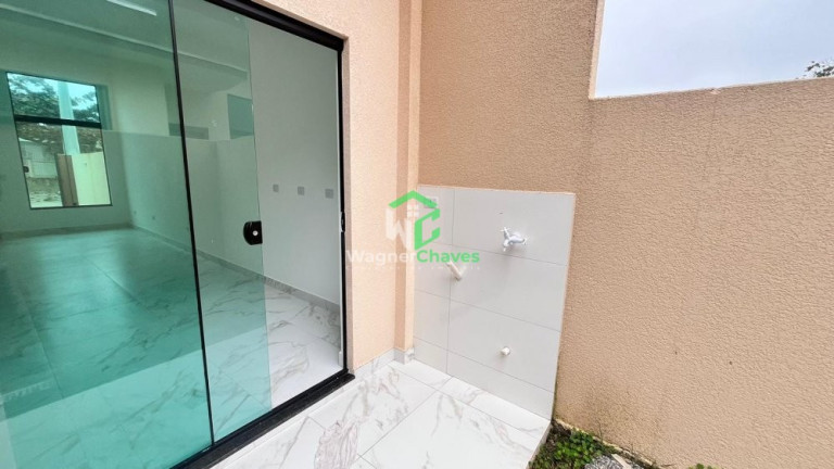 Imagem Casa com 2 Quartos à Venda, 65 m² em Inajá - Matinhos
