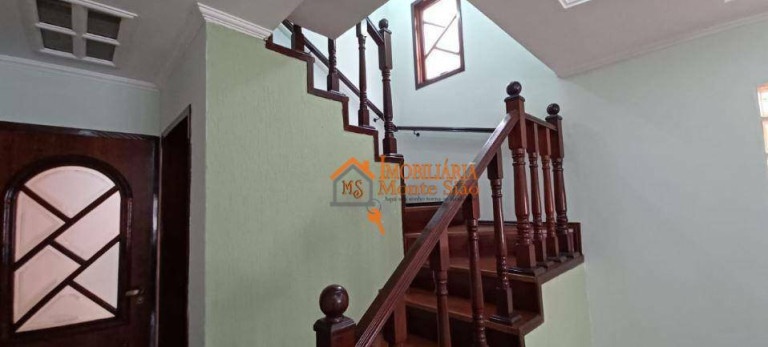 Imagem Sobrado com 3 Quartos à Venda, 220 m² em Parque Renato Maia - Guarulhos Imagem Sobrado com 3 Quartos à Venda, 220 m² em Parque Renato Maia - Guarulhos
