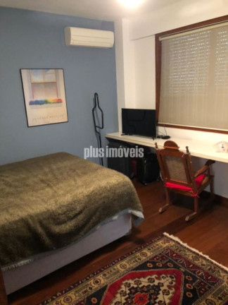Imagem Casa com 3 Quartos à Venda, 467 m² em Jardim Paulista - São Paulo Imagem Casa com 3 Quartos à Venda, 467 m² em Jardim Paulista - São Paulo