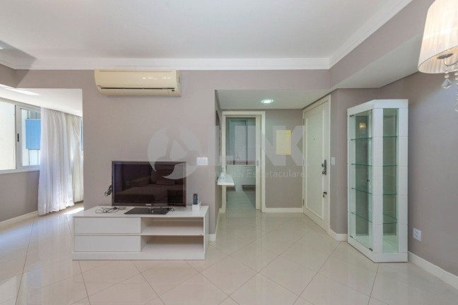 Imagem Apartamento com 2 Quartos à Venda, 83 m² em Rio Branco - Porto Alegre