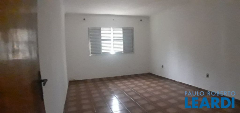 Imagem Sobrado com 2 Quartos à Venda, 168 m² em Jardim Stella - Santo André Imagem Sobrado com 2 Quartos à Venda, 168 m² em Jardim Stella - Santo André
