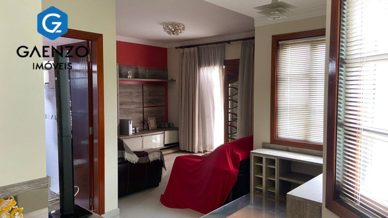 Imagem Casa com 3 Quartos à Venda, 450 m² em Gramado - Cotia Imagem Casa com 3 Quartos à Venda, 450 m² em Gramado - Cotia