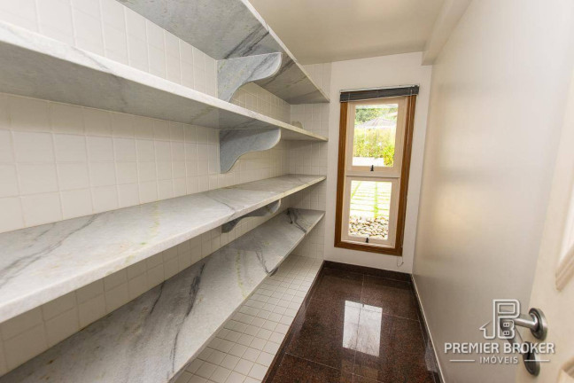 Imagem Casa com 5 Quartos à Venda, 532 m² em Quebra Frascos - Teresópolis Imagem Casa com 5 Quartos à Venda, 532 m² em Quebra Frascos - Teresópolis