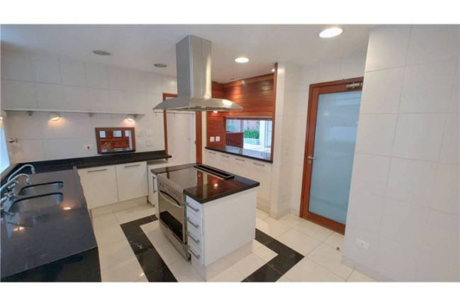 Imagem Casa com 3 Quartos para Alugar, 450 m² em Vila Nova Conceição - São Paulo Imagem Casa com 3 Quartos para Alugar, 450 m² em Vila Nova Conceição - São Paulo